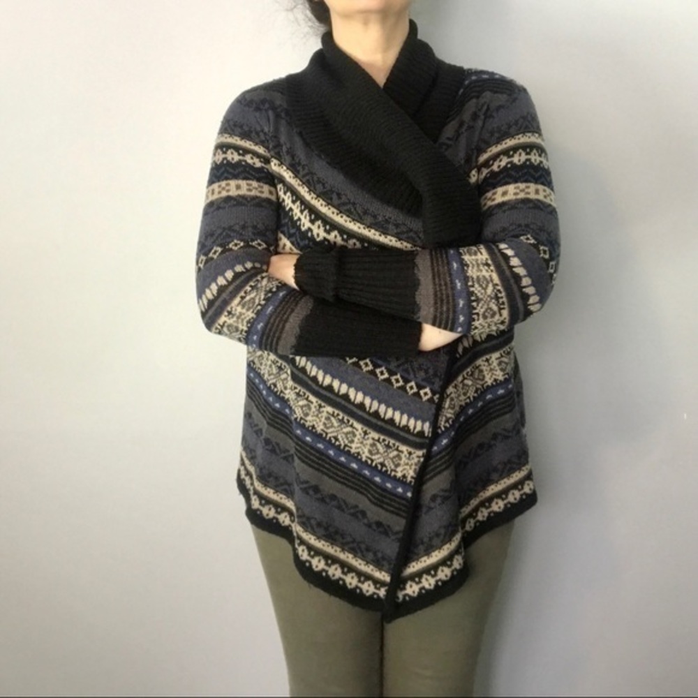 Fair Isle Cardigan - Picture 3 of 14